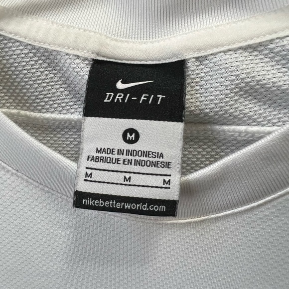 Nike Running Dri Fit Shirt Womens White Short sleeve Shirt SzM - Picture 11 of 11